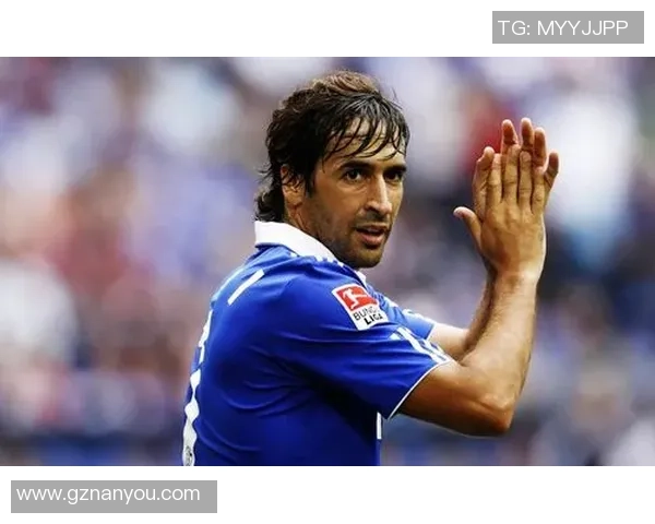 足球表情包球星趣味盘点带你看场上最欢乐瞬间 足球表情包球星趣味盘点带你看场上最欢乐瞬间