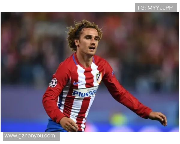 骑士精神与足球英豪相结合探讨:那些传承荣誉与勇气的球星们 骑士精神与足球英豪相结合探讨:那些传承荣誉与勇气的球星们